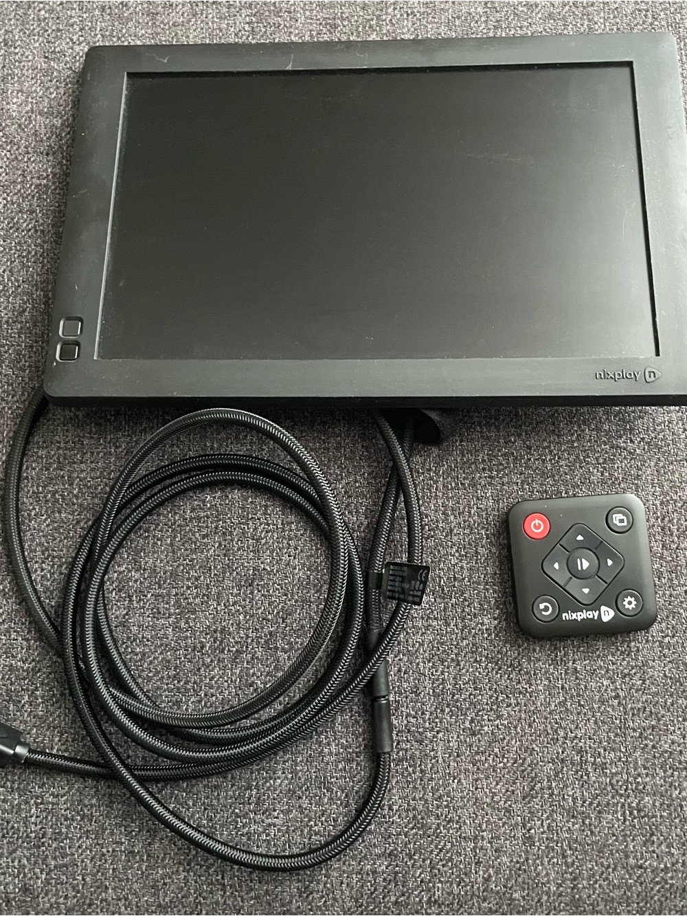 Black Digital Photo Frame with Remote